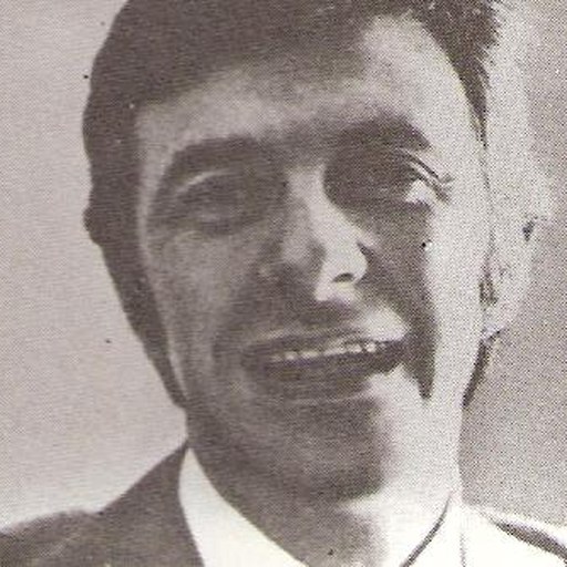 Retrato de Héctor Larrea