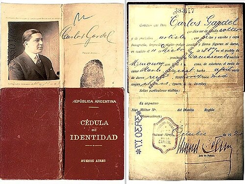 Carlos Gardel — Primera Cédula de Identidad argentina de Carlos Gardel, obtenida en 1920 como parte de su proceso de nacionalización que culminó con el pasaporte argentino en 1923.