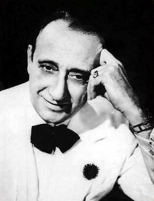 Juan D'Arienzo — Retrato del compositor y director de orquesta Juan D'Arienzo, "El Rey del Compás".