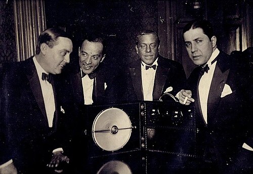 Carlos Gardel — Aguilar, Barbieri, José Ricardo y Gardel, músicos de tango