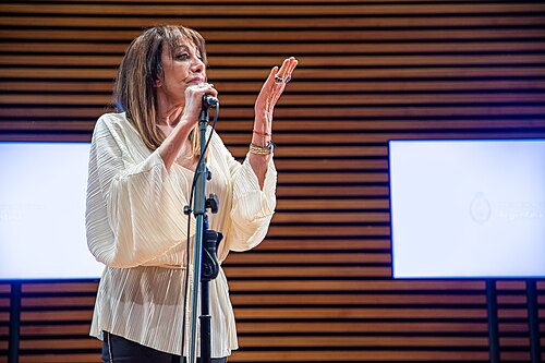 Adriana Varela — Adriana Varela en el homenaje a Héctor Alterio en el CCK, Buenos Aires, abril de 2023